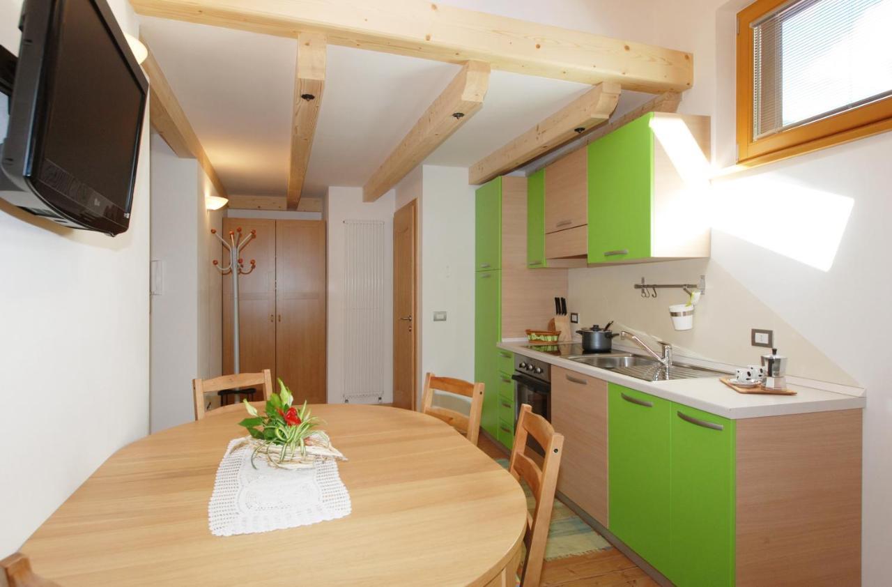 Casa Seler - Appartamento Verde プレダッツォ エクステリア 写真