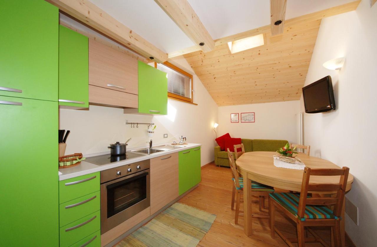 Casa Seler - Appartamento Verde プレダッツォ エクステリア 写真